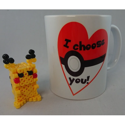 Pure Geek, Pokemon, "I choose You"  Heart mug