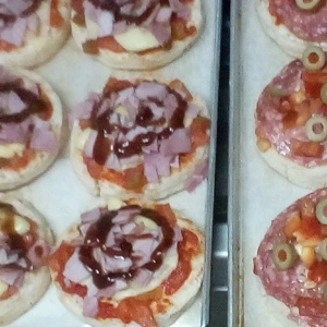 Crumpet Pizzas - BBQ Meat Lovers