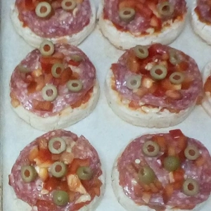 Crumpet Pizzas - Salami & Olives