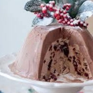Ice Cream Christmas Pudding