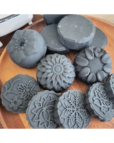 Signature Charcoal Face Bar