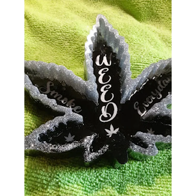 Additional Image for Ashtrays