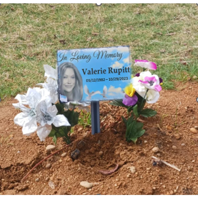Additional Image for Memorial Grave Marker with Stake