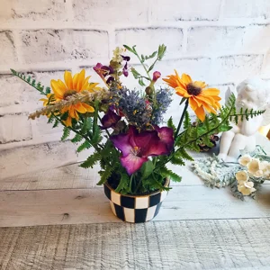 Checked Heirloom Pot Cottage Garden Florals