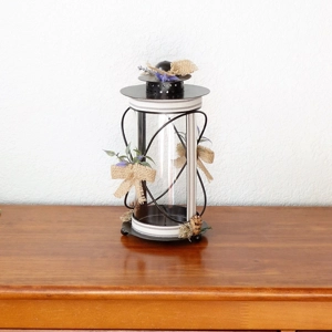 Grainstripe Farmhouse Lantern