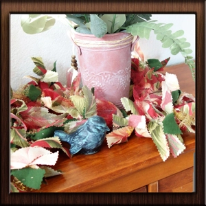 Hibiscus Palm Frond Garland