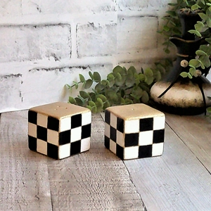 Elegant Checks Salt & Pepper Shakers
