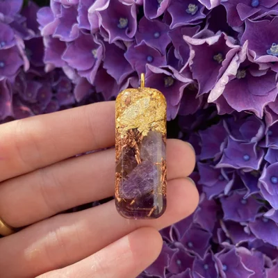 1 Amethyst orgonite