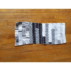 Black and White Tablerunner