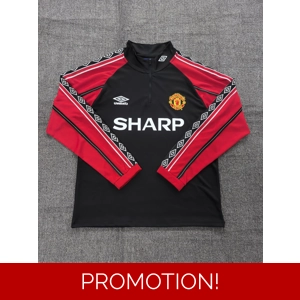 Manchetser United retro training