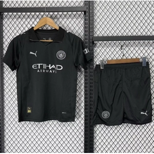 Manchester City away kids