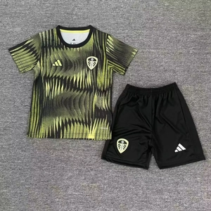 Leeds United training set kids Leeds United training set kids
