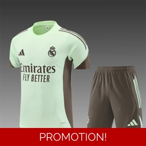 Real Madrid training set Real Madrid training set