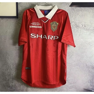 Manchester United Retro