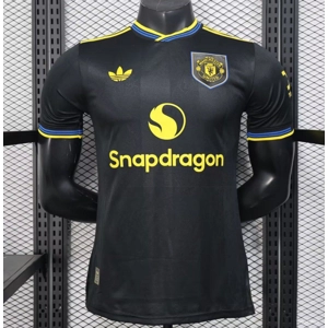 Manchester United 3rd adults player