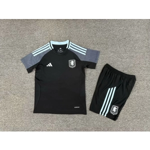 Aston Villa away kids