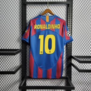 2005/06 Barcelona home Retro