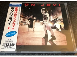 BON JOVI CD2枚組　写真集 BON JOVI 写真集 - メルカリ