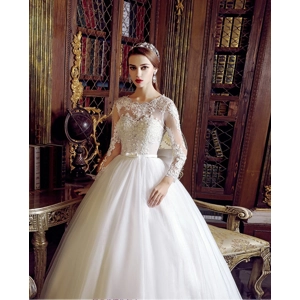 Pearl Embroidery Princess Wedding Gown