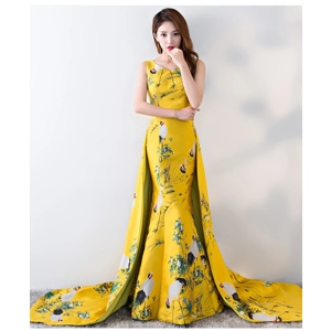 Chinese style Yellow Trailing Evening Dress
