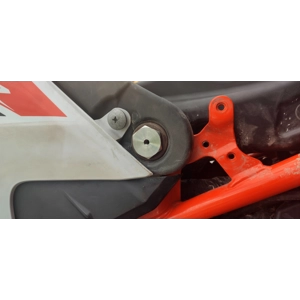 KTM 690 / Husqvarna 701 / GasGas 700 Upper Subframe (Tank) Reinforcement Set