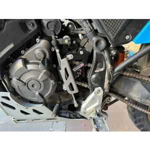 Sprocket Guard and Gear Shift Rod Protector for Yamaha T700 Tenere