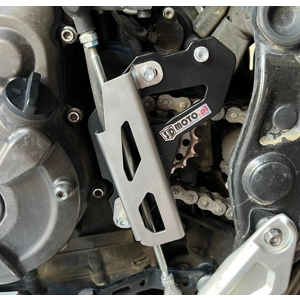 Sprocket Guard and Gear Shift Rod Protector for Yamaha T700 Tenere