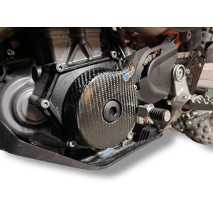 Carbon Fiber Engine Covers for 2026+ KTM 690 / Husqvarna 701