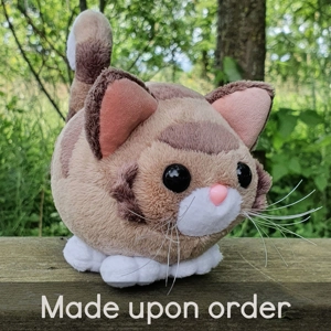 Small striped cat - Cappuccino