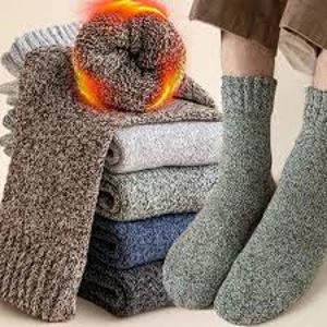 Socks That Provide Heat For Mountain Climbers