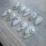 Nail Set - Milky White 3D Sculpted Flowers
