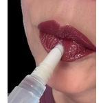 Twistable Color Sealing Glosses