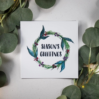 Berry & Wreath Season's Greetings cards