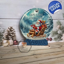 Santa's Sleigh Snowglob..