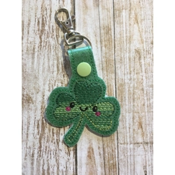 Kawaii clover keychain