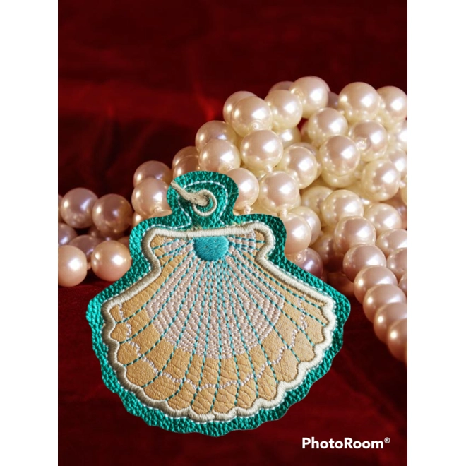 product Image for Clam shell ornament