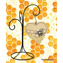 Heart honeycomb with bee