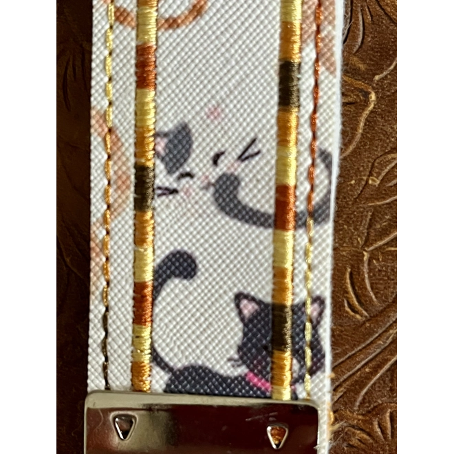Additional Image for Cat wristlet