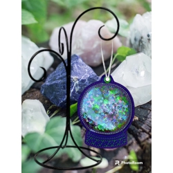 Snowglobe or Crystal ball ornament