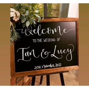Hadwritten Wedding Welcome sign