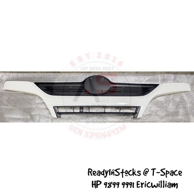 Toyota Dyna / Hino 200 Front Grill