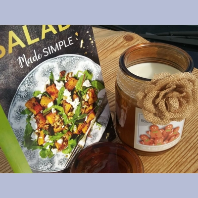 GINGERBREAD COOKIE BISCUIT