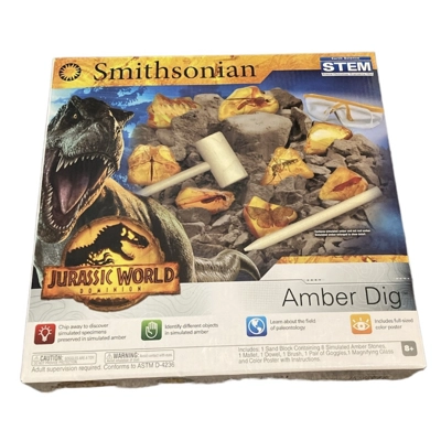 Smithsonian Jurassic World Dominion Amber Dig