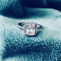 Princess Solitaire with accents -..