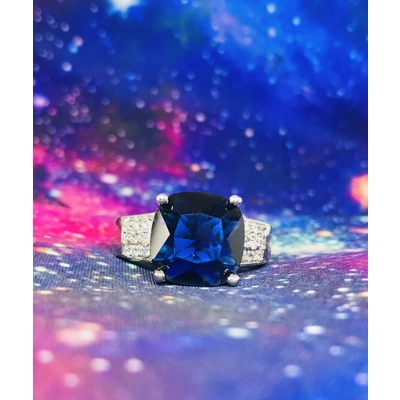 Square blue ring - sizes 8 & 9