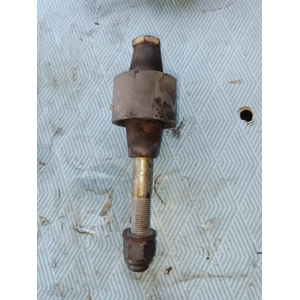 Mariner mercury outboard 40hp lower housing mount 75304 bolt 7528