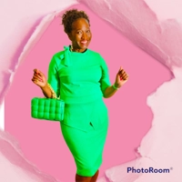 Jackie O in Green or White