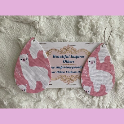 Alpaca light Weight faux leather dangle earrings