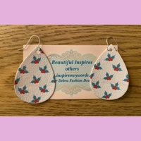 Holly Berry Light Weight Faux Lea..