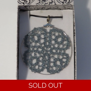 Obesek 1 - temno sivi metaliziran